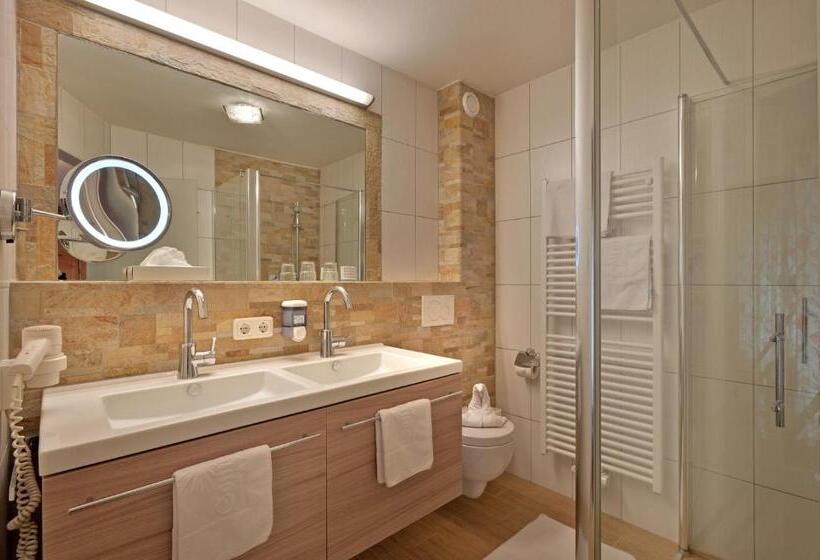 اتاق خانوادگی, Vitalhotel Sonnenhof