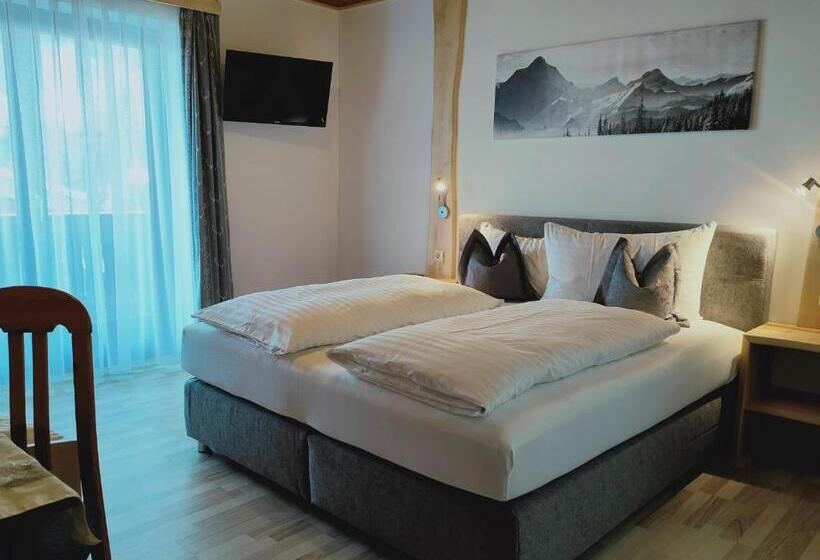 Quarto Triplo Estandar, Gasthof   Hotel Klammstein