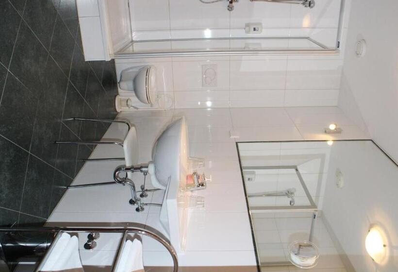اتاق سوپریور, Stadthotel Kramer