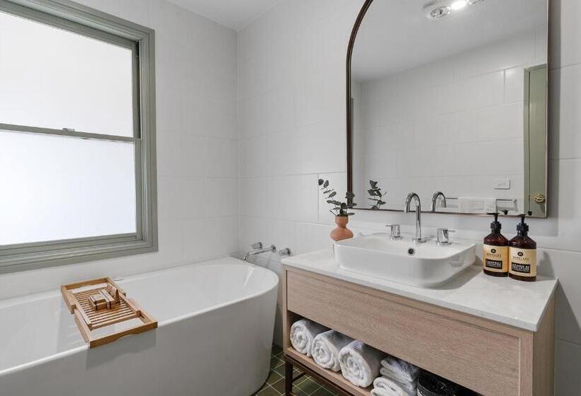 سوییت خانوادگی, Wildes Hotel Kangaroo Valley