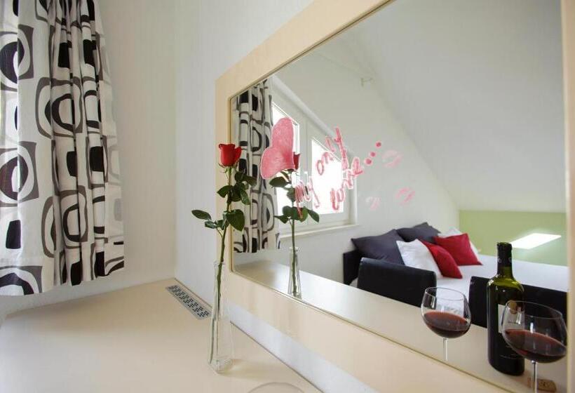 اتاق استاندارد, Room In Bb   Delightfull Room For 2