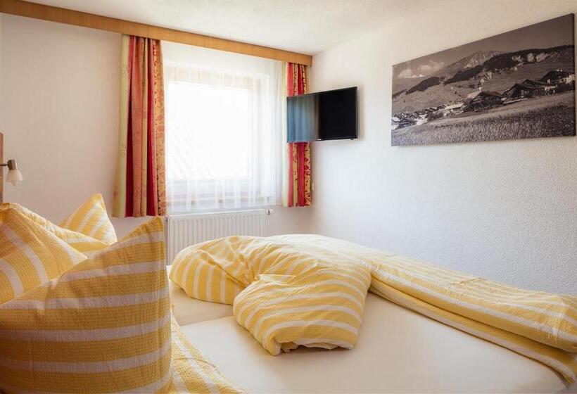 Apartamento 3 Dormitórios, Schimpfösslhof