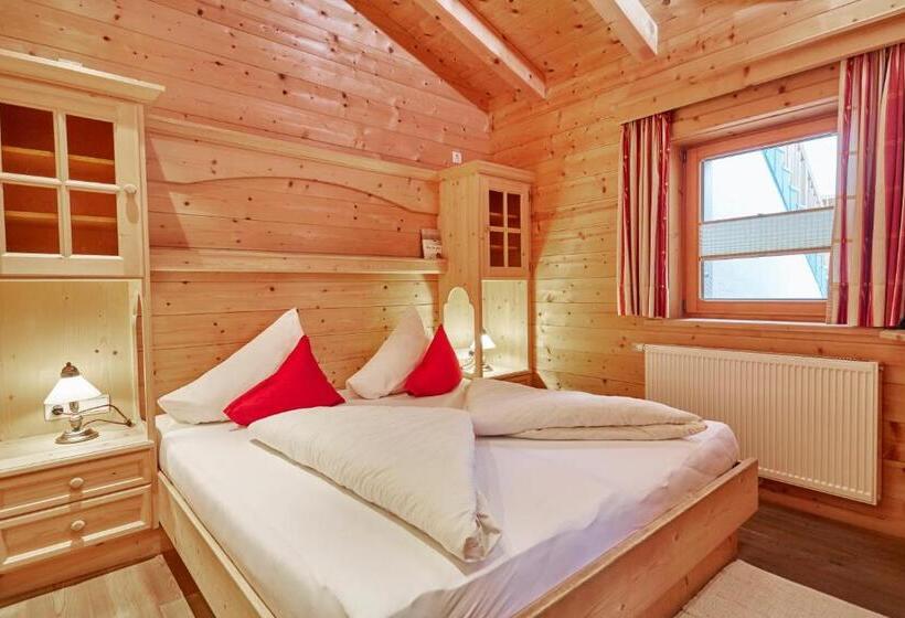 Quarto standart com terraça, Feelfree  Natur & Aktiv Resort Otztal