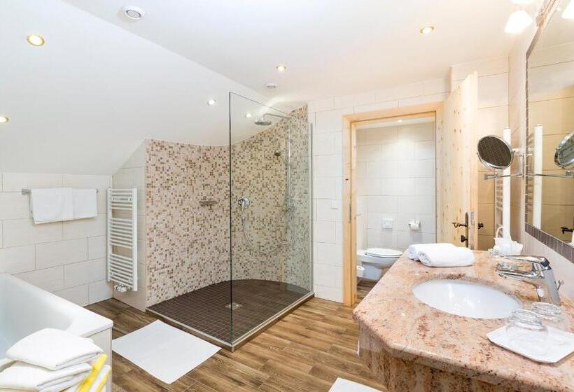اتاق لوکس خانوادگی, Posthotel Kassl 4 Sterne Superior