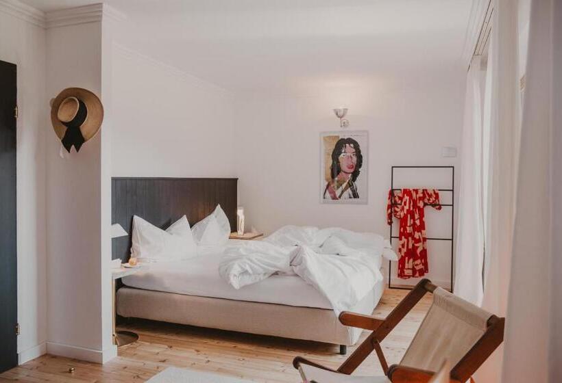 غرفة سوبيريور مزودة بشرفة, Seebichl Haus Am See Designhotel Kitzbühel