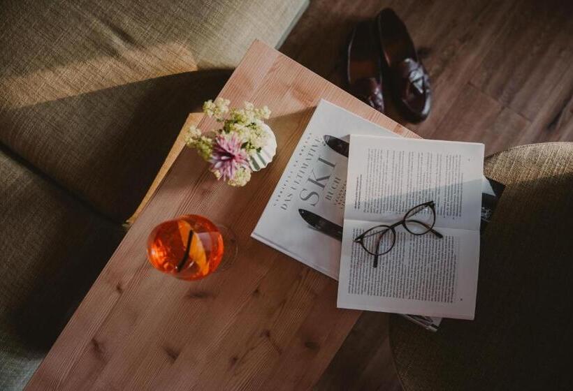 سوییت جونیور با بالکن, Seebichl Haus Am See Designhotel Kitzbühel