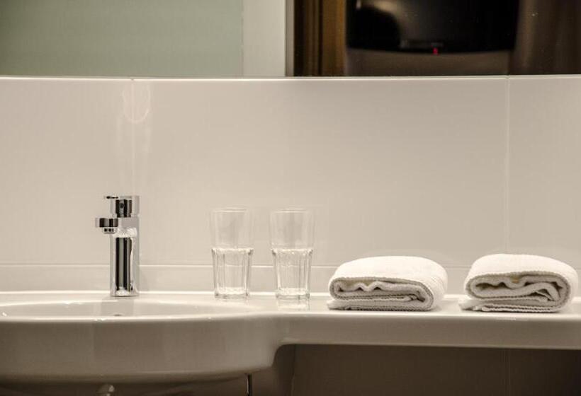 سوییت جونیور با بالکن, Seebichl Haus Am See Designhotel Kitzbühel