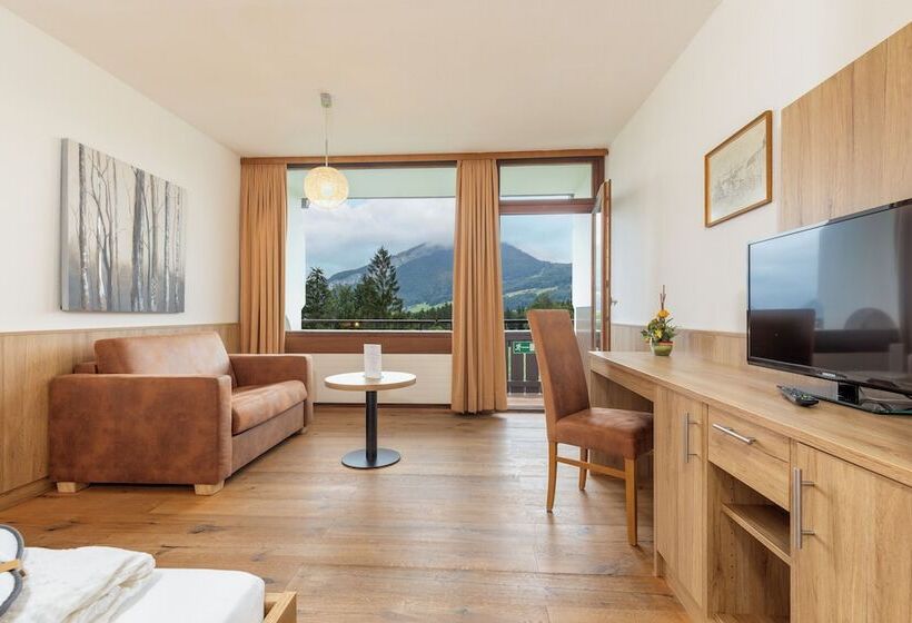 اتاق راحتی سه تخته, Alpenhotel Dachstein