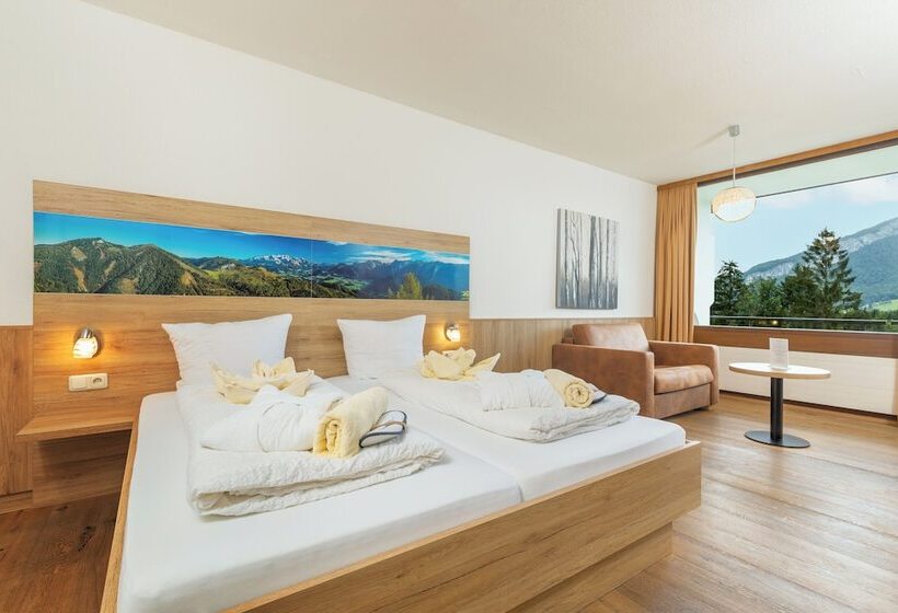 اتاق راحتی سه تخته, Alpenhotel Dachstein