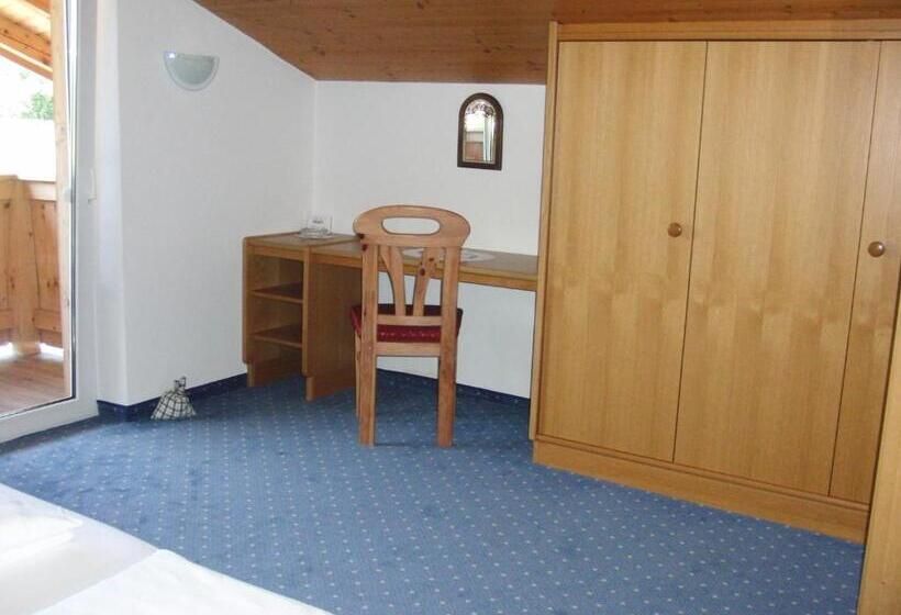 1 Bedroom Deluxe Apartment, Pension Heike