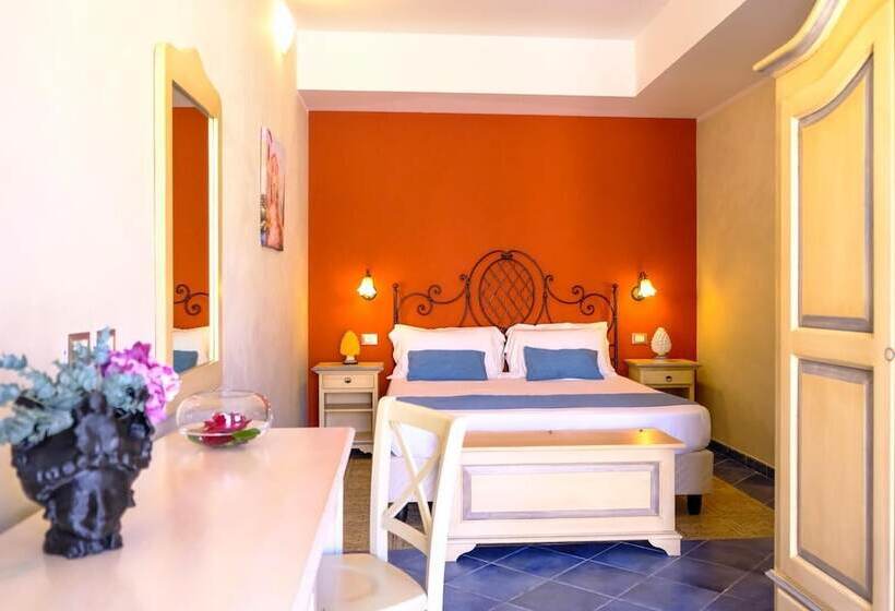 Economy Triple Room, Baglio Di Scopello