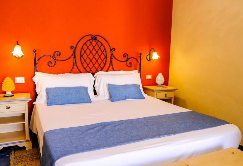 Economy Triple Room, Baglio Di Scopello