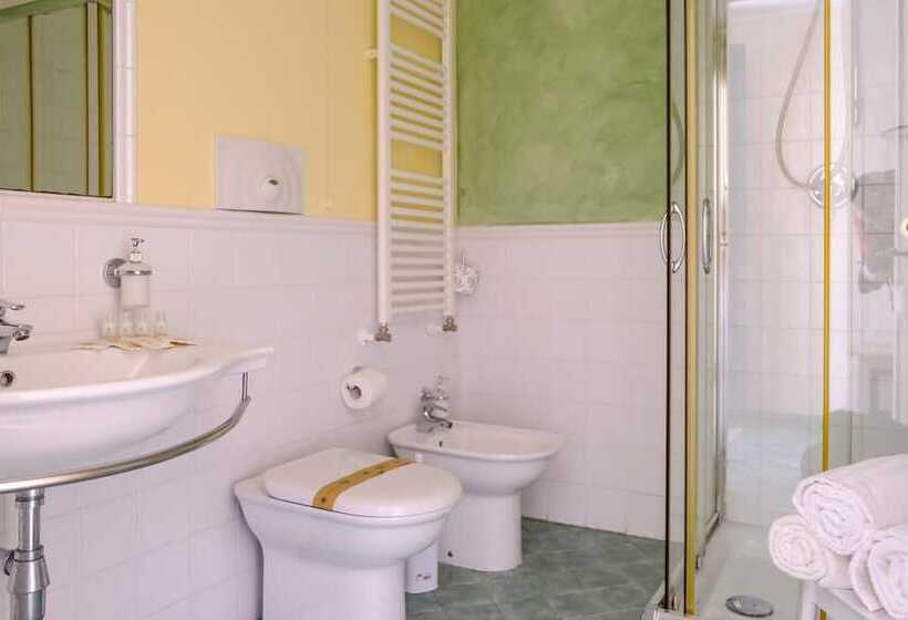 Economy Quadruple Room, Baglio Di Scopello