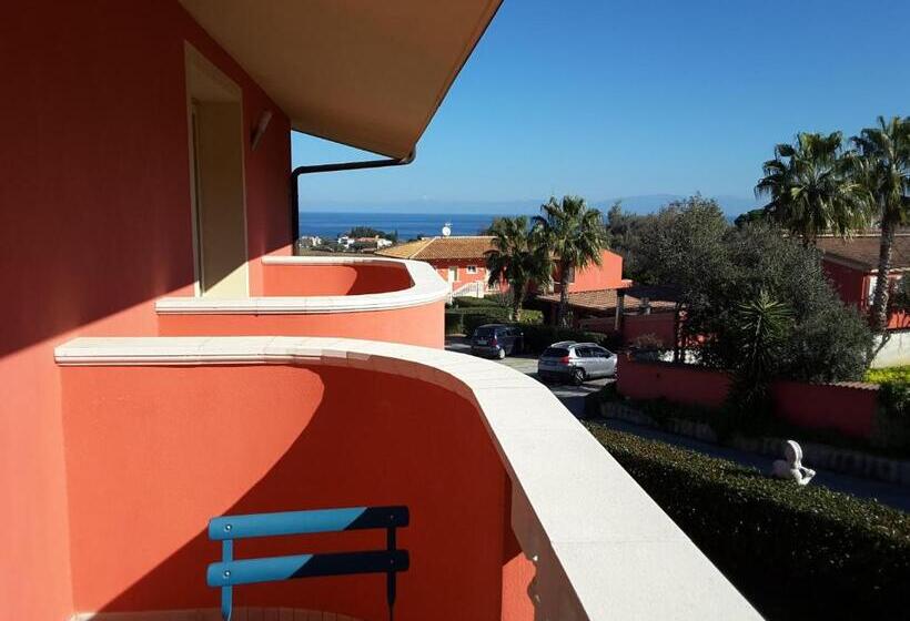 اتاق استاندارد با چشمانداز باغ, Borgo Di Santa Barbara