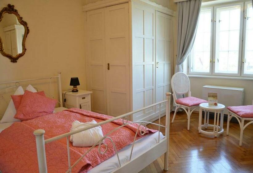 Basic Room, Carinthia Velden