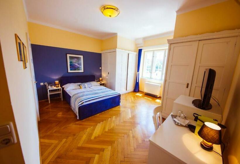 Basic Room, Carinthia Velden