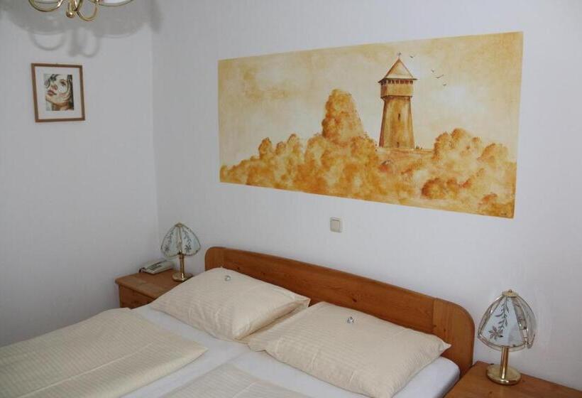 Standard Room, Garni & Hostel Sandwirt