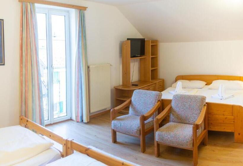 اتاق استاندارد چهار تخته, & Hostel Sandwirt