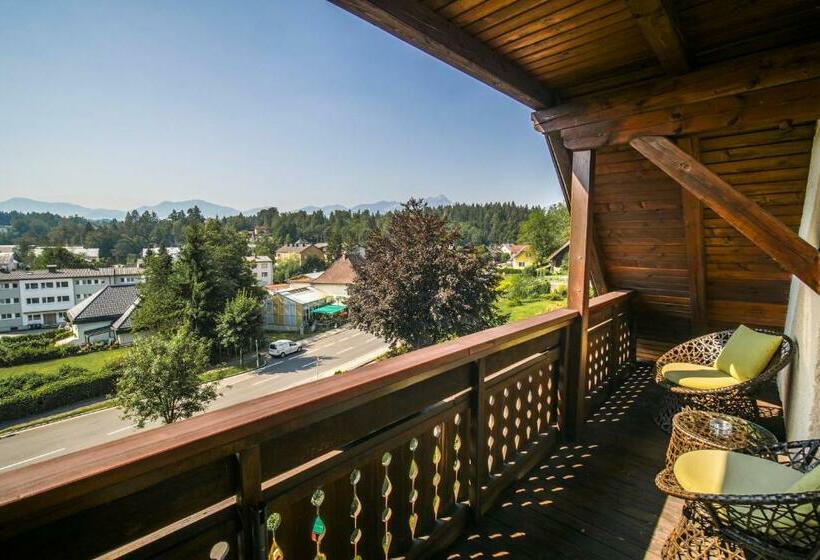 Standardzimmer mit Balkon, Kärntnerhof Velden By S4y