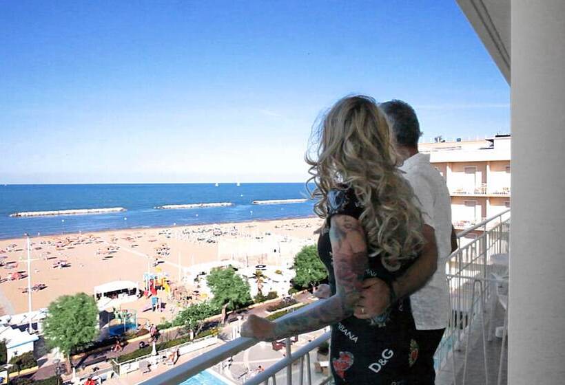 اتاق لوکس, Miramare