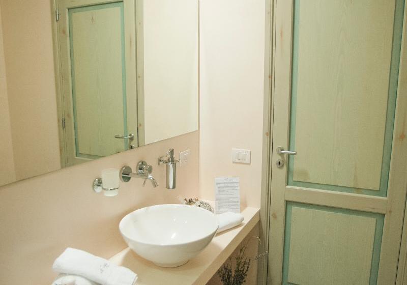 اتاق استاندارد با چشم‌انداز دریا, Relais Casina Miregia