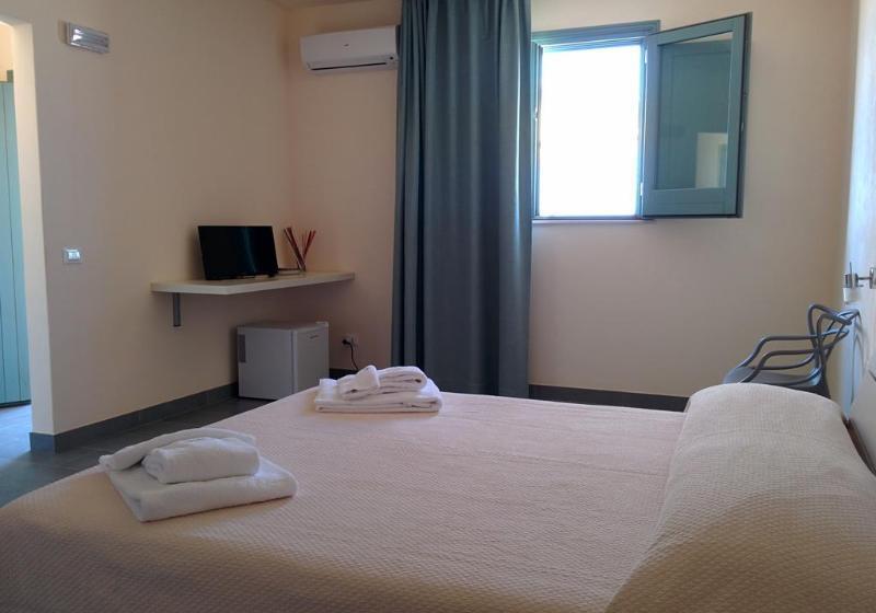 اتاق راحتی سه تخته, Relais Casina Miregia