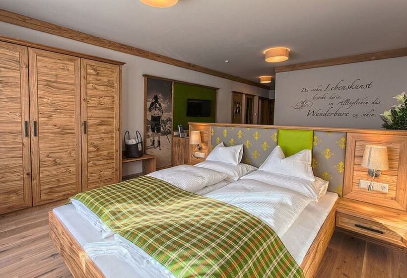 Deluxe Room Mountain View, Zum Stern   Bergbahnen Inklusive Im Sommer 2025