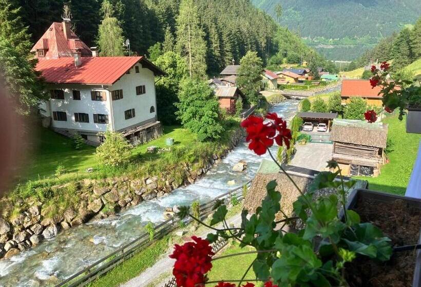 اتاق خانوادگی, Stubnerhof