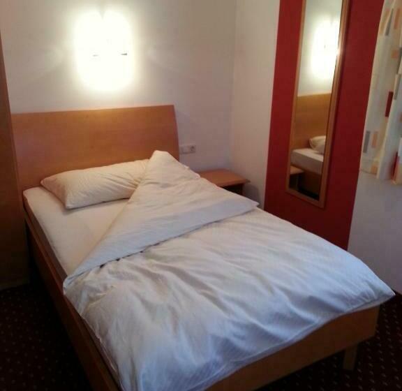 Standard Single Room, Gasthof Zur Post