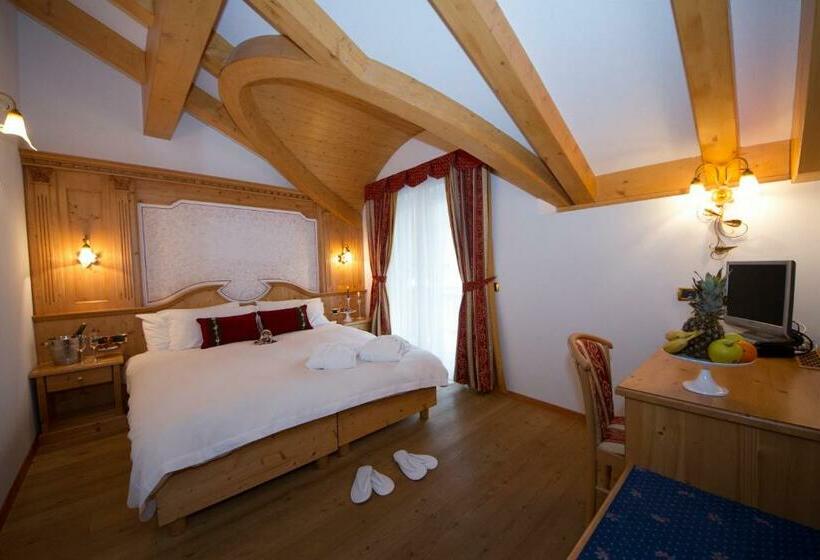 Quarto Estandar, Chalet All'imperatore