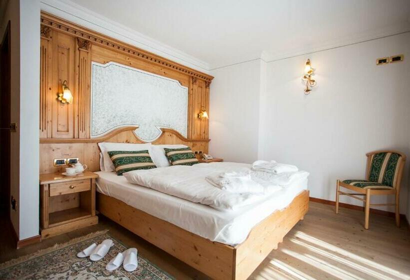 Quarto Estandar, Chalet All'imperatore