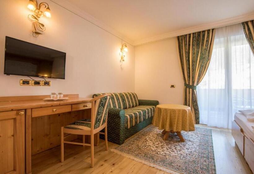 Quarto Triplo Comfort, Chalet All'imperatore