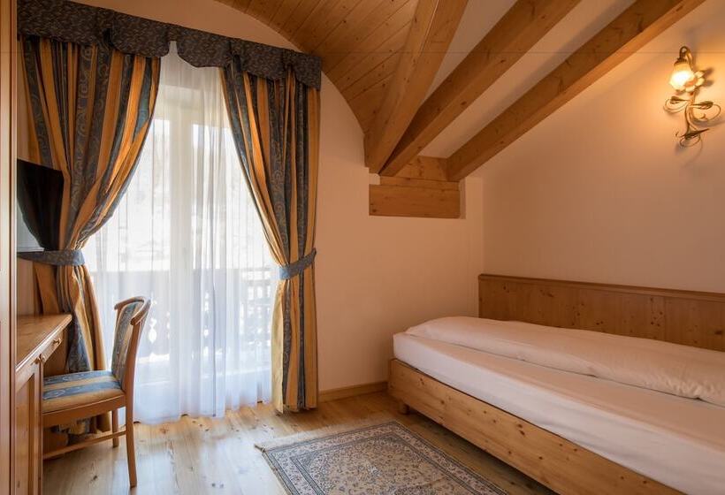 Quarto Estandar Individual, Chalet All'imperatore