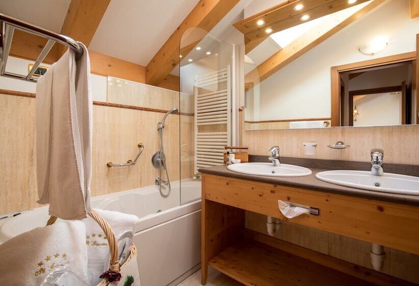سوییت جونیور, Chalet All'imperatore