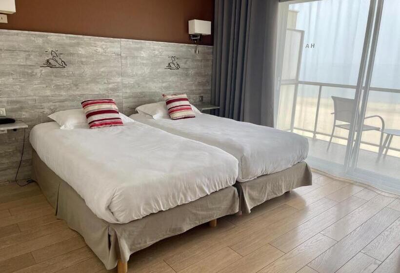 اتاق استاندارد با چشم‌انداز دریا, Arc Hôtel Sur Mer
