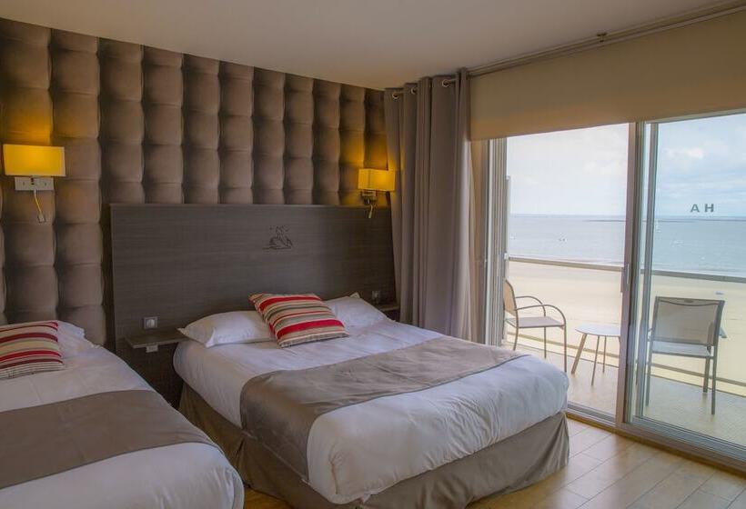 Triple Room Sea View, Arc  Sur Mer