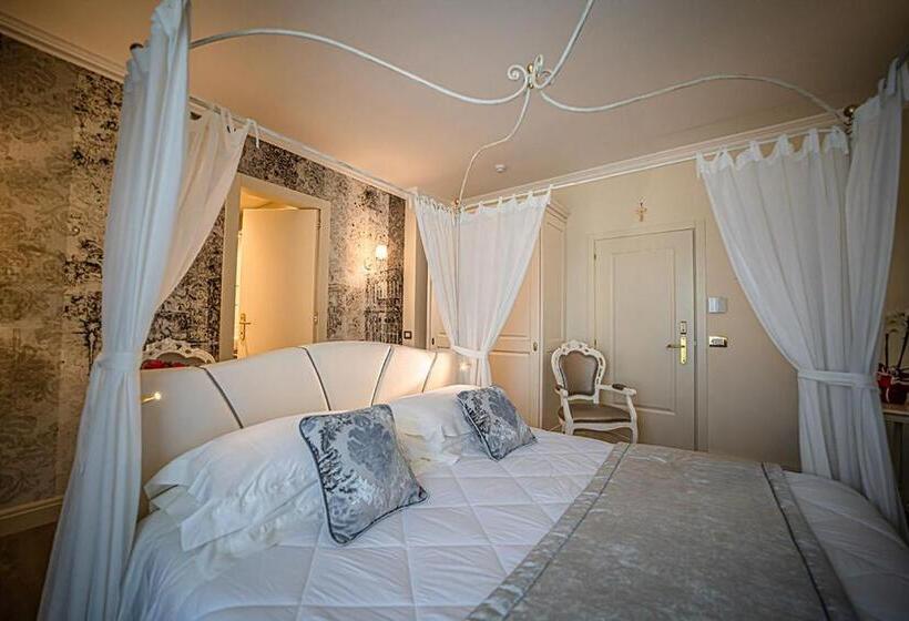 اتاق لوکس, Ca  D Oro Tre Stelle Superior Adults Only