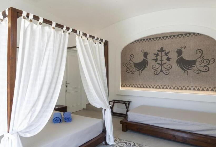 اتاق استاندارد با چشم‌انداز استخر, Villa Cedrino