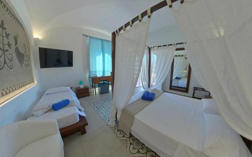 اتاق استاندارد با چشم‌انداز استخر, Villa Cedrino