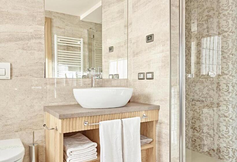 اتاق خانوادگی, Cerana Relax Hotel 4 Superior