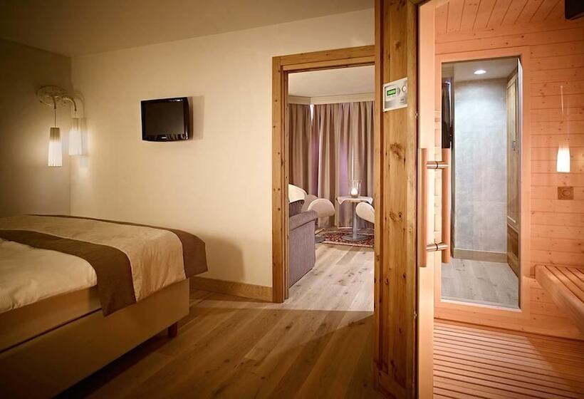 سوییت لوکس, Cerana Relax Hotel 4 Superior