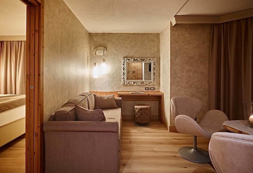سوییت لوکس, Cerana Relax Hotel 4 Superior