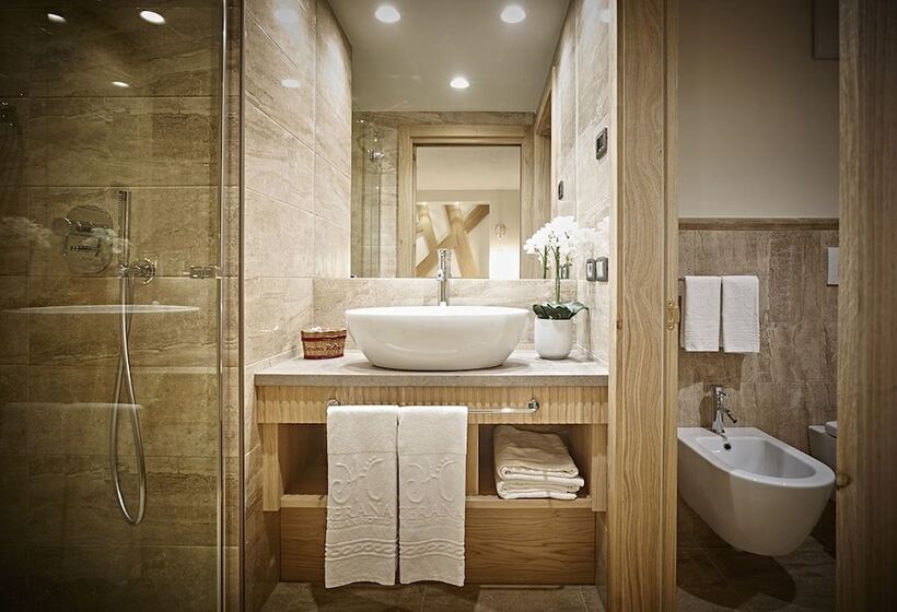سوییت جونیور, Cerana Relax Hotel 4 Superior