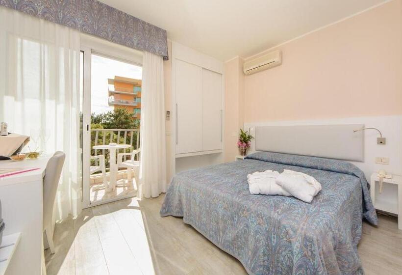 اتاق اکونومی, Croce Di Malta