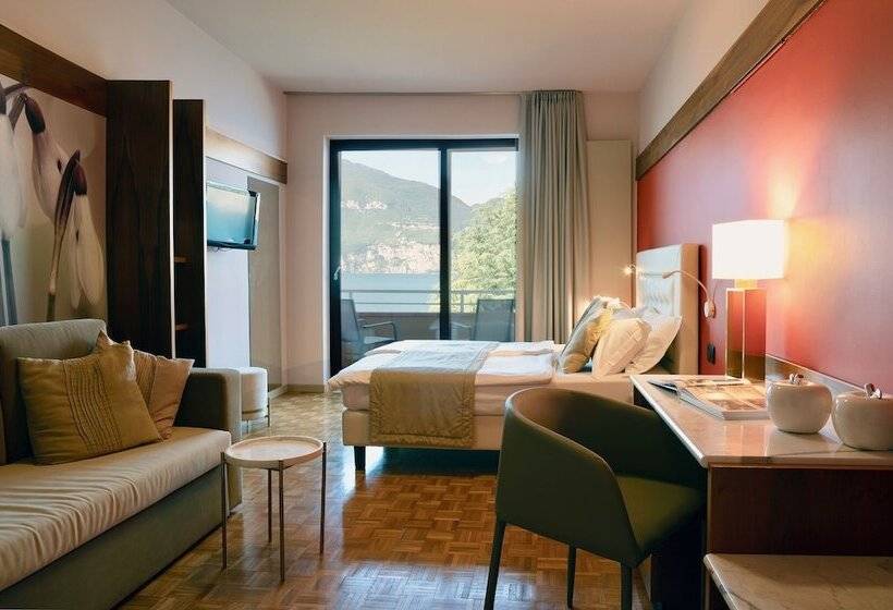 Superior room with lake view, Du Lac   Relax Attitude