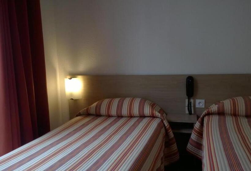 اتاق استاندارد یک نفره, Hôtel Hélianthe