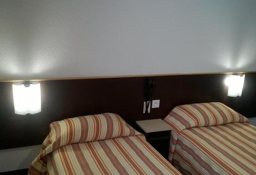 اتاق اکونومی, Hôtel Hélianthe