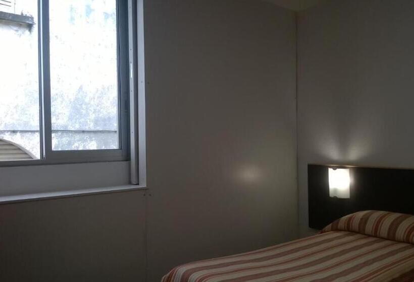 اتاق اکونومی, Hôtel Hélianthe