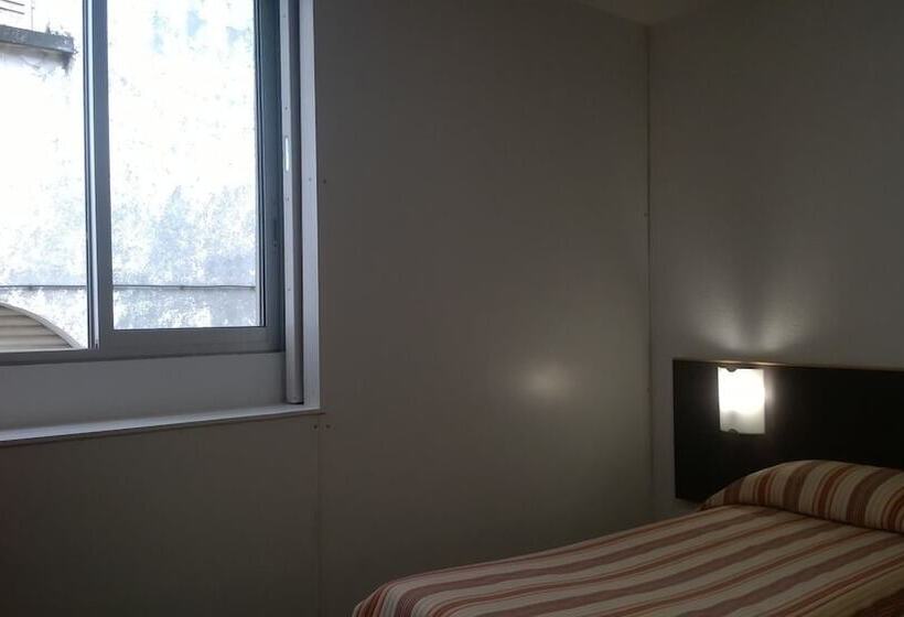 اتاق اکونومی, Hôtel Hélianthe