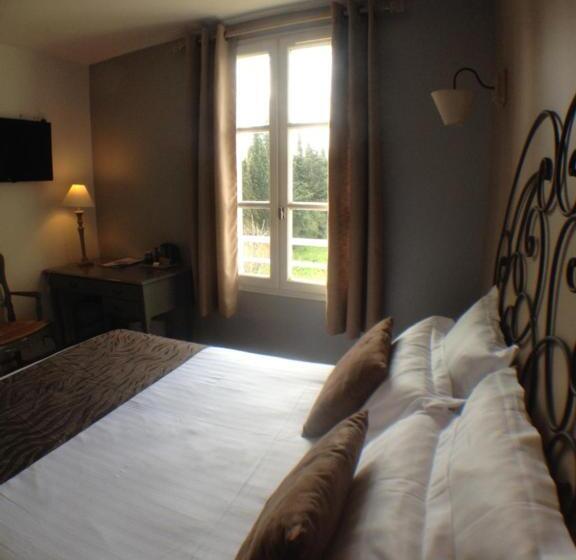 اتاق عادی, Logis Hotel La Ferme